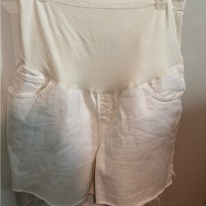 Old Navy Maternity White Shorts